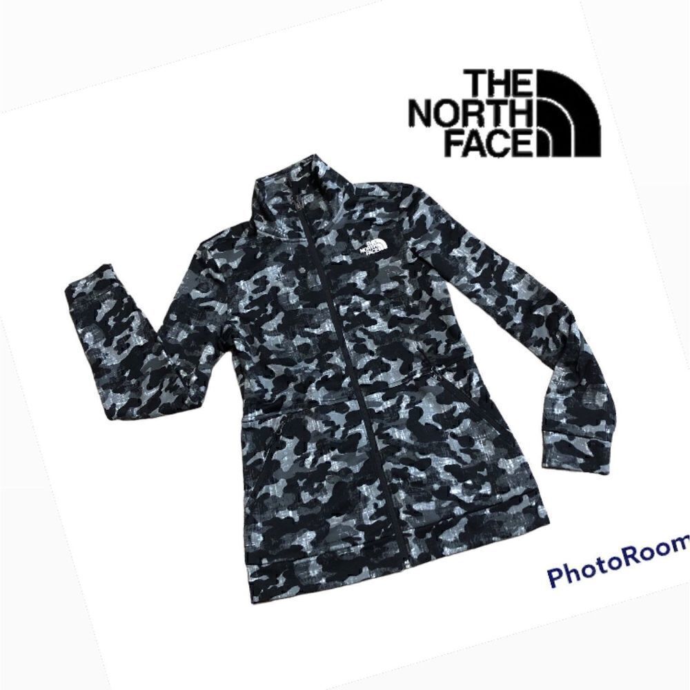 TNF The North Face Camo jacket top long sleeve size XS womens